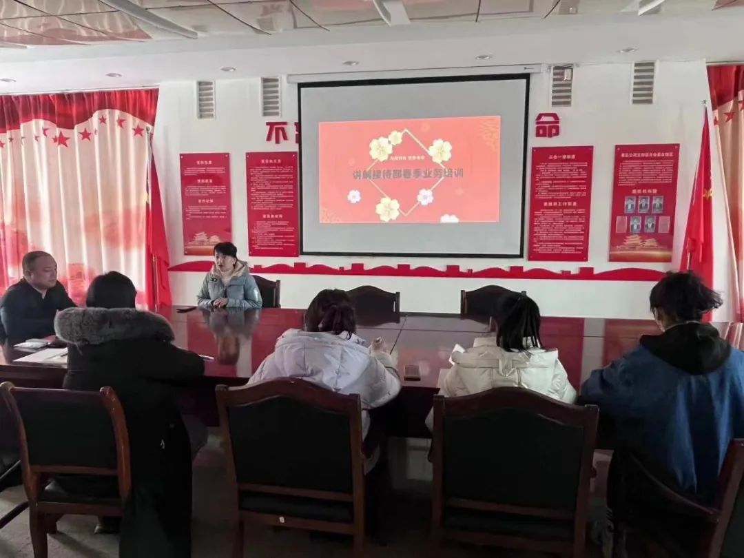 <b>【工作動態(tài)】| 爭當宣傳長城文化的“排頭兵”——景區(qū)公司開展“講解員長城</b>