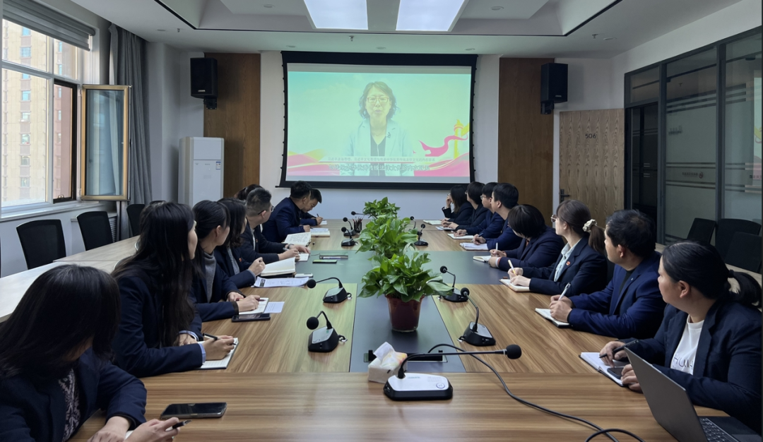 <b>【黨建專欄】| 錦華置業(yè)黨支部舉辦習近平法治思想專題學習會</b>
